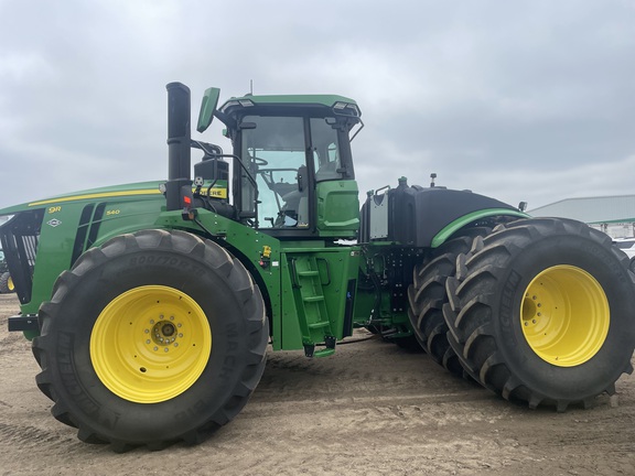 2023 John Deere 9R 540 Tractor 4WD