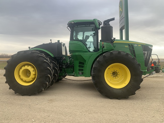 2023 John Deere 9R 590 Tractor 4WD