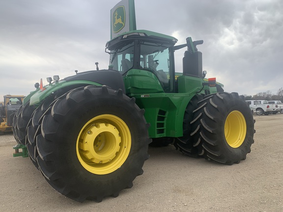 2023 John Deere 9R 590 Tractor 4WD