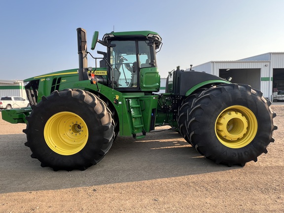 2023 John Deere 9R 590 Tractor 4WD