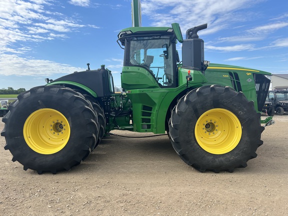 2023 John Deere 9R 540 Tractor 4WD