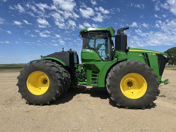 2023 John Deere 9R 540 Tractor 4WD