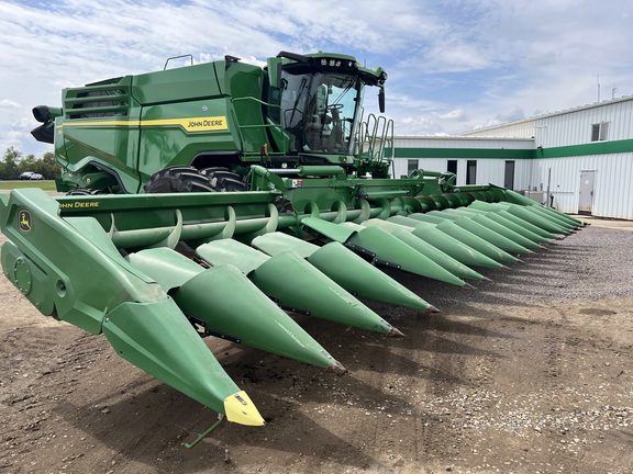 2022 John Deere C16F Header Corn Head