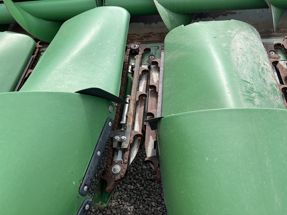 2022 John Deere C16F Header Corn Head