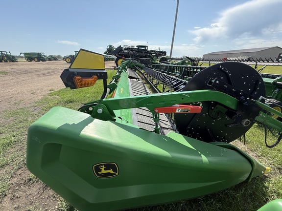 2022 John Deere HD50F Header Combine