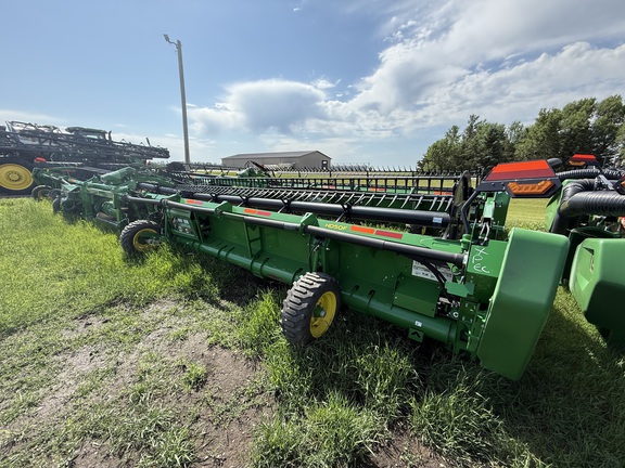 2022 John Deere HD50F Header Combine