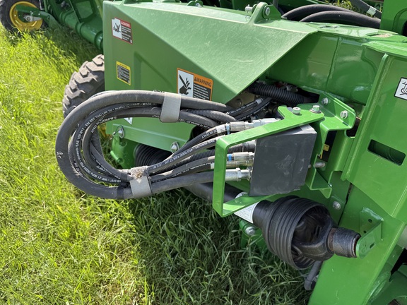 2022 John Deere HD50F Header Combine