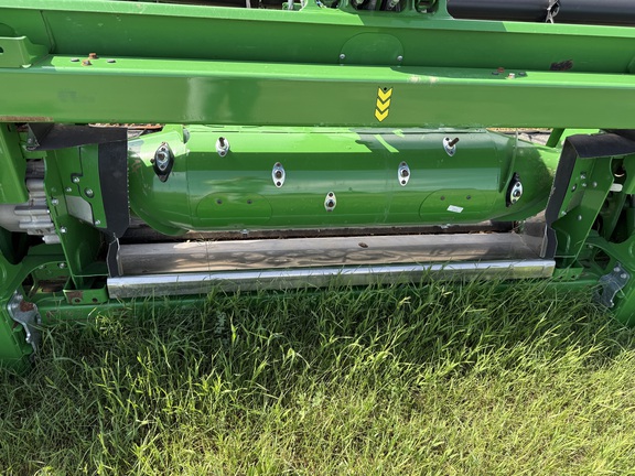 2022 John Deere HD50F Header Combine