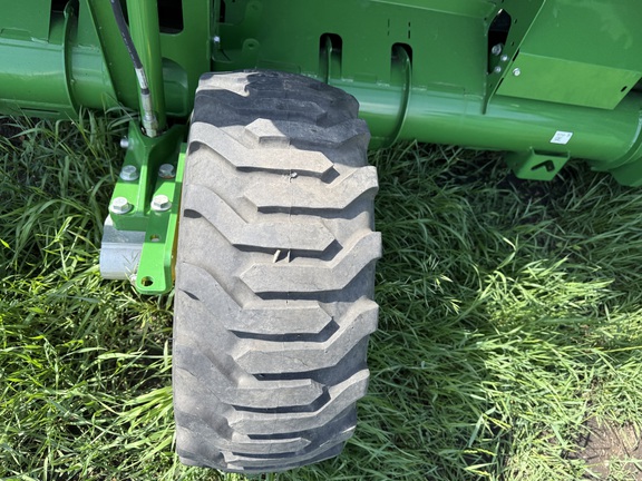 2022 John Deere HD50F Header Combine