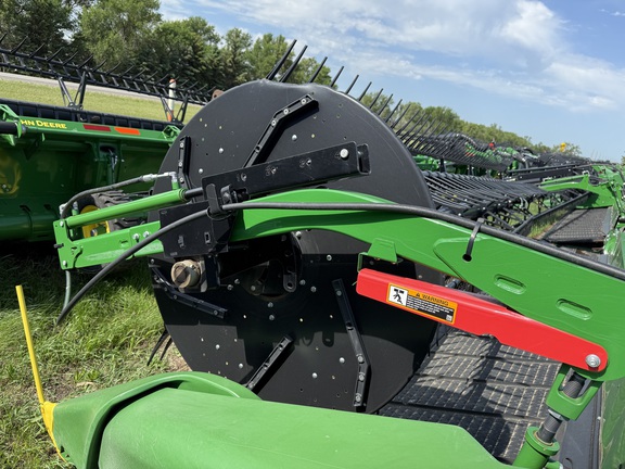 2022 John Deere HD50F Header Combine