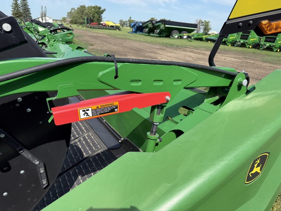 2022 John Deere HD50F Header Combine