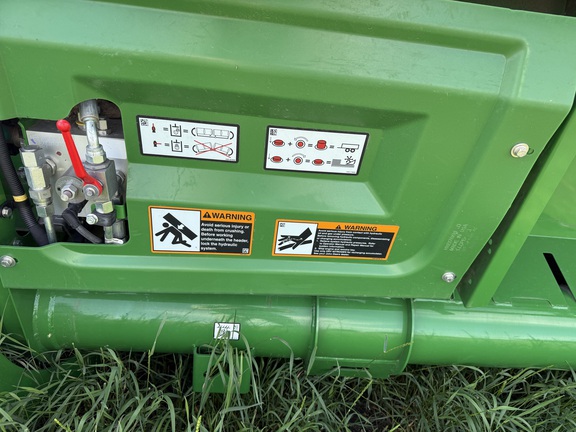 2022 John Deere HD50F Header Combine