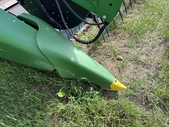 2022 John Deere HD50F Header Combine