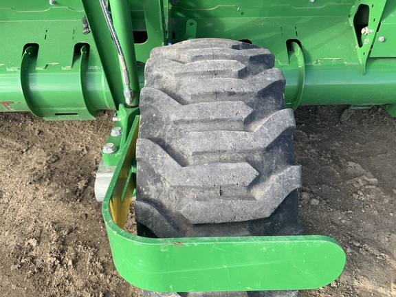 2022 John Deere HD50F Header Combine