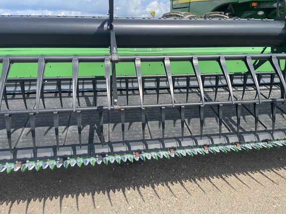 2022 John Deere HD50F Header Combine