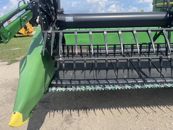 2022 John Deere HD50F Header Combine