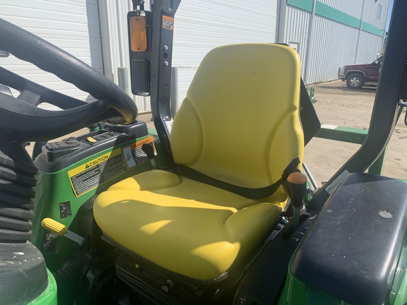 2023 John Deere 3046R Tractor Compact