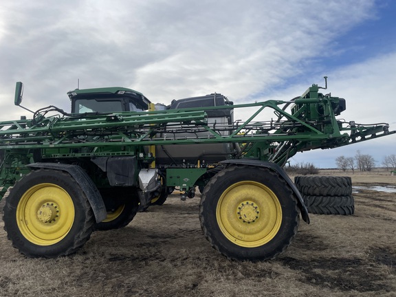 2023 John Deere 612R Sprayer/High Clearance