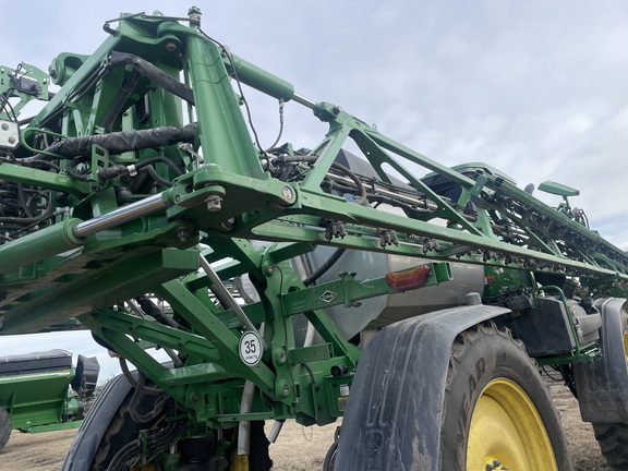 2023 John Deere 612R Sprayer/High Clearance