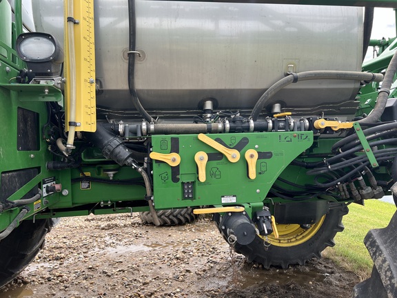 2015 John Deere R4045 Sprayer/High Clearance