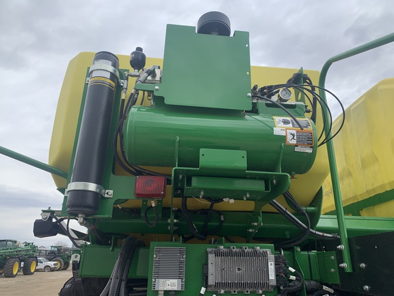 2022 John Deere DB60 Planter