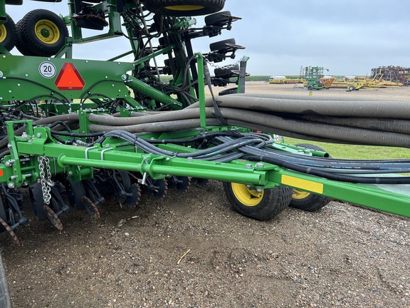 2023 John Deere N560 Air Seeder