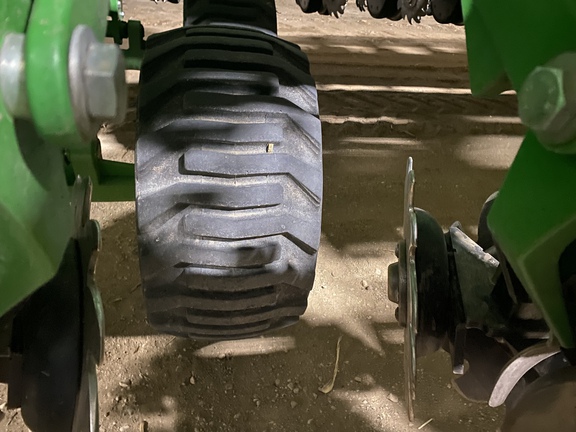 2017 John Deere DB60 Planter