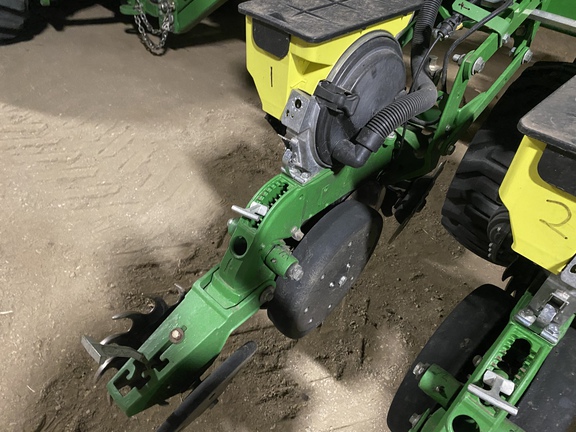 2017 John Deere DB60 Planter