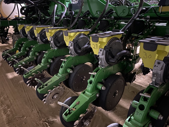 2017 John Deere DB60 Planter