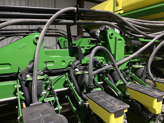 2017 John Deere DB60 Planter