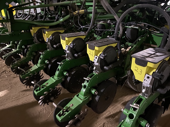 2017 John Deere DB60 Planter