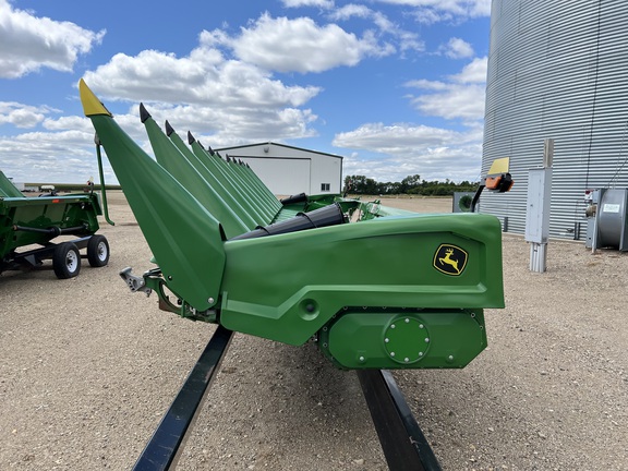 2023 John Deere C12R Header Corn Head