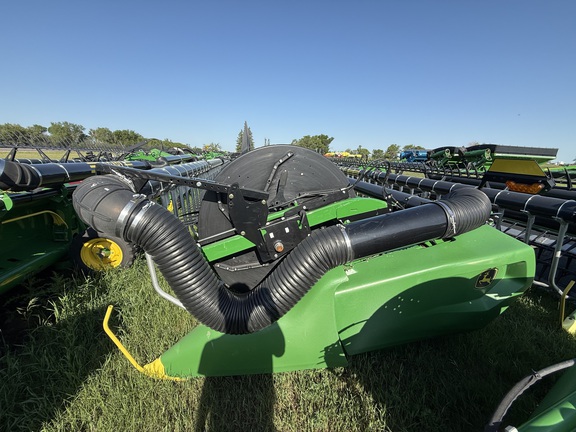 2023 John Deere RD45F Header Combine