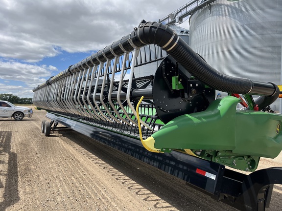 2023 John Deere RD45F Header Combine