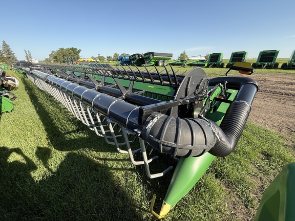 2023 John Deere RD45F Header Combine