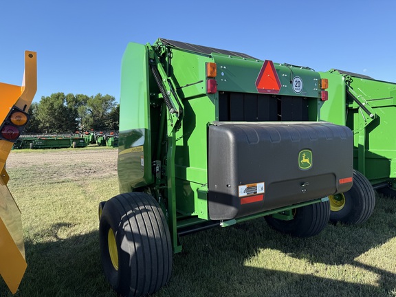 2022 John Deere 560R Baler/Round