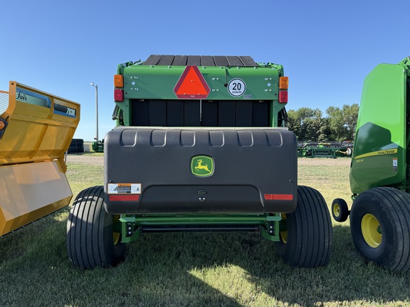 2022 John Deere 560R Baler/Round