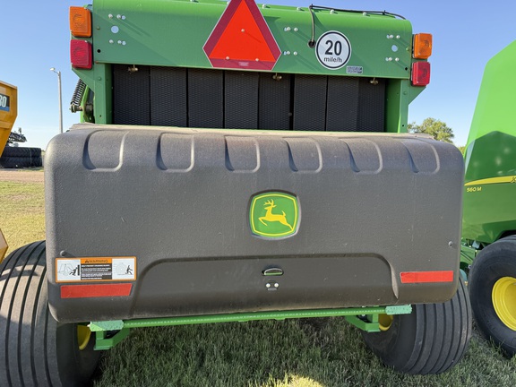 2022 John Deere 560R Baler/Round
