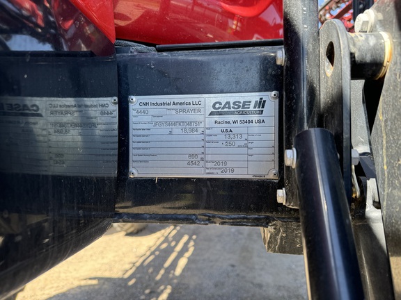 2019 Case IH Patriot 4440 Sprayer/High Clearance