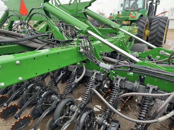 2019 John Deere 1890 Air Seeder