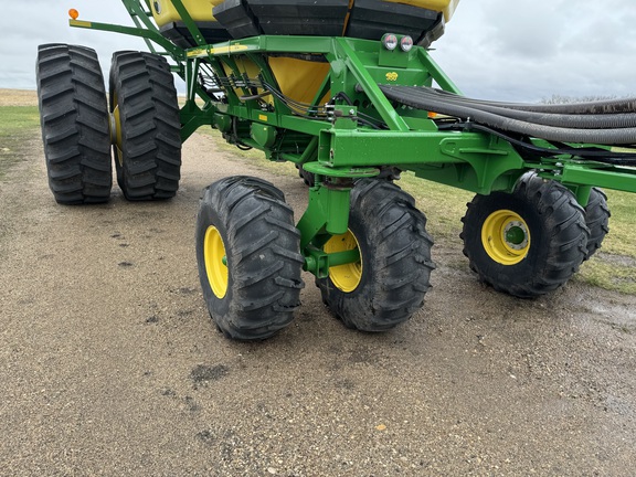 2019 John Deere 1890 Air Seeder