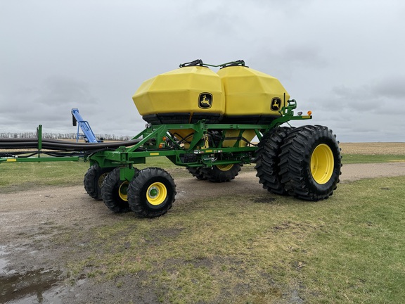 2019 John Deere 1890 Air Seeder