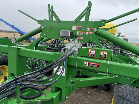 2019 John Deere 1890 Air Seeder