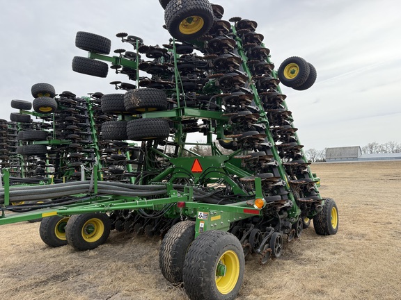2019 John Deere 1890 Air Seeder