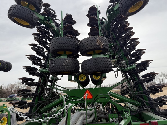 2019 John Deere 1890 Air Seeder