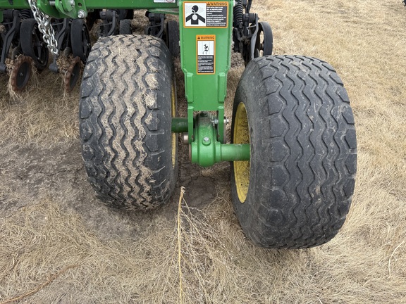 2019 John Deere 1890 Air Seeder