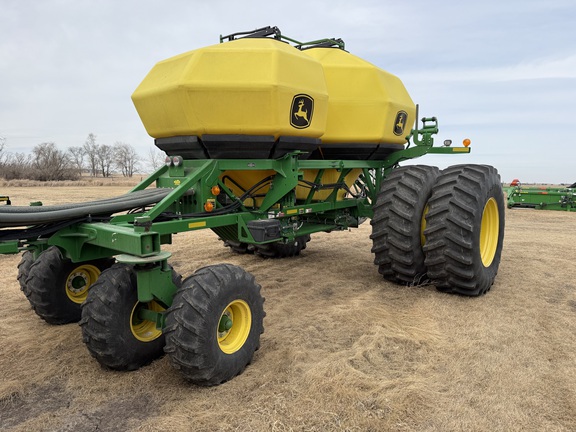 2019 John Deere 1890 Air Seeder