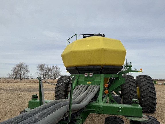 2019 John Deere 1890 Air Seeder