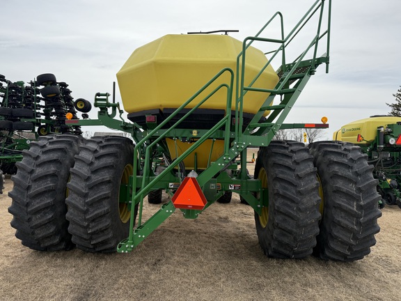 2019 John Deere 1890 Air Seeder