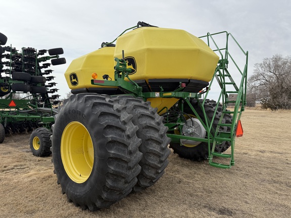 2019 John Deere 1890 Air Seeder